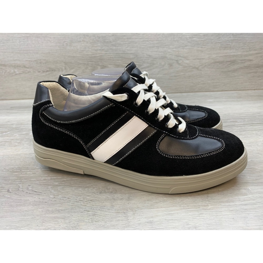 Gravity Defyer Women's Sneakers 10.5 W Black White Leather Suede Casual Shoes